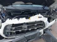 ✅ 2015 Ford Transit XL • VIN: 1FBZX2ZM8FKB27908 • Lot: 41733058. Wystawiony na IAAI z przebiegiem 175 342 mil. Bezpłatny archiwum sprzedaży aukcyjnych z USA i szczegółowy raport historii pojazdu na DreamBid. Zdjęcie 10.