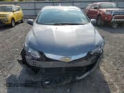 ✅ 2018 Chevrolet Volt LT • VIN: 1G1RC6S59JU138990 • Lot: 72488043. Wystawiony na Copart z przebiegiem Nie podano. Bezpłatny archiwum sprzedaży aukcyjnych z USA i szczegółowy raport historii pojazdu na DreamBid. Zdjęcie 5.