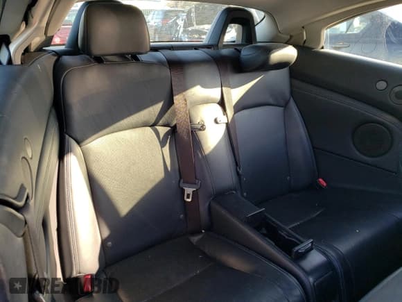 ✅ 2013 Lexus IS 350 C • VIN: JTHFE2C24D2509571 • Lot: 88157465. Wystawiony na Copart z przebiegiem 126 834 mil. Bezpłatny archiwum sprzedaży aukcyjnych z USA i szczegółowy raport historii pojazdu na DreamBid. Zdjęcie 10.