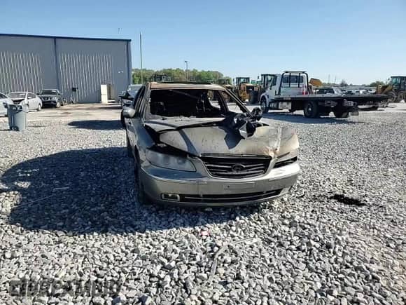 2009 Hyundai Azera Limited с VIN KMHFC46F89A380700, выставлен на аукционе Copart как лот 48611085 с пробегом Не указан миль и Списание • Salvage title. История ставок и продаж доступна на DreamBid. Изображение 11.