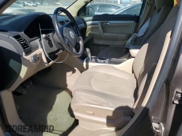 ✅ 2010 Saturn Outlook XE • VIN: 5GZLRTED5AJ195040 • Lot: 47298085. Wystawiony na Copart z przebiegiem 153 212 mil. Bezpłatny archiwum sprzedaży aukcyjnych z USA i szczegółowy raport historii pojazdu na DreamBid. Zdjęcie 7.