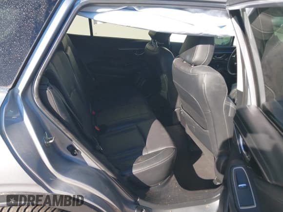 ✅ 2020 Subaru Outback Limited • VIN: 4S4BTALC2L3151402 • Lot: 43592648. Wystawiony na IAAI z przebiegiem 125 693 mil. Bezpłatny archiwum sprzedaży aukcyjnych z USA i szczegółowy raport historii pojazdu na DreamBid. Zdjęcie 8.