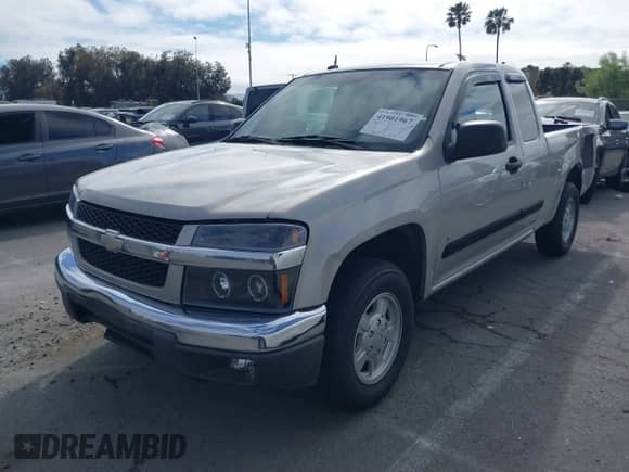 2008 Chevrolet Colorado 1LT z VIN 1GCCS39E188192565, wystawiony jako IAAI lot #41901967 z przebiegiem 282 987 mil mil oraz . Historia ofert i sprzedaży dostępna na DreamBid. Obrazek 20.