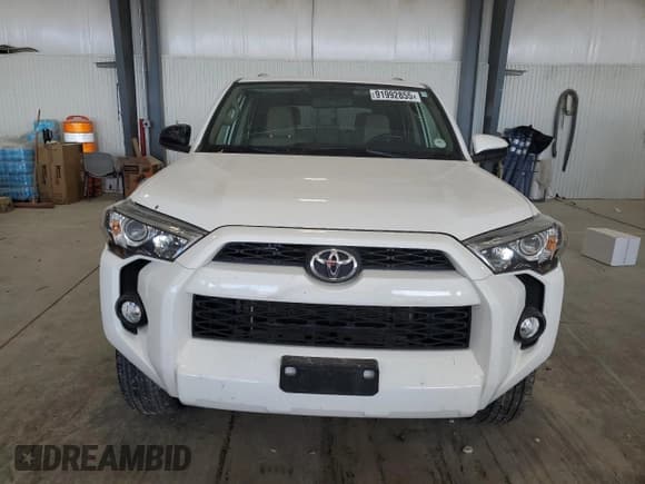 ✅ 2016 Toyota 4Runner Limited • VIN: JTEBU5JR0G5347943 • Lot: 91992855. Listed on Copart with 135,241 mi. Free auction sales archive from the USA and detailed vehicle history report at DreamBid. Image 5.