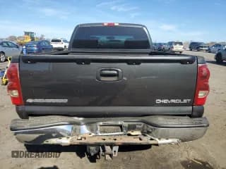 ✅ 2003 Chevrolet Silverado 1500 LS • VIN: 1GCEK19T53E349696 • Лот: 79434154. Опубликован ранее на Copart с пробегом 225 034 миль. Бесплатный доступ к архиву аукционных продаж из США и подробный отчёт об истории автомобиля на DreamBid. Изображение 6.
