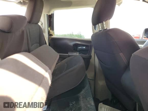 2015 Ram 1500 SLT with VIN 1C6RR6GT2FS613614, listed as a Copart auction lot 54654175 with 140,275 mi miles and Non repairable. Bid and sale history available at DreamBid. Image 10.