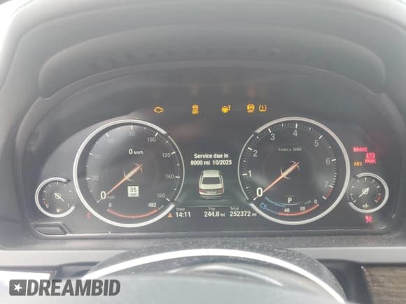 ✅ 2014 BMW 7 Series 740i • VIN: WBAYA6C58ED826649 • Lot: 66338525. Listed on Copart with 252,372 mi. Free auction sales archive from the USA and detailed vehicle history report at DreamBid. Image 9.