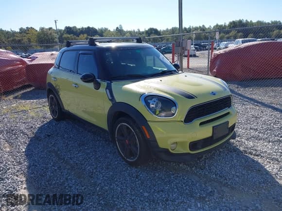 ✅ 2012 MINI Countryman S • VIN: WMWZC3C53CWL86144 • Lot: 43508651. Listed on IAAI with 171,311 mi. Free auction sales archive from the USA and detailed vehicle history report at DreamBid. Image 1.
