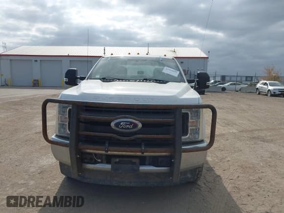 ✅ 2017 Ford F-250 Lariat • VIN: 1FT7W2BTXHEC15271 • Lot: 43354291. Wystawiony na IAAI z przebiegiem 251 942 mil. Bezpłatny archiwum sprzedaży aukcyjnych z USA i szczegółowy raport historii pojazdu na DreamBid. Zdjęcie 12.