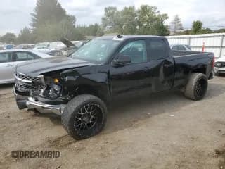 ✅ 2015 Chevrolet Silverado 1500 LT • VIN: 1GCVKREC0FZ225174 • Лот: 82030705. Опубликован ранее на Copart с пробегом 139 174 миль. Бесплатный доступ к архиву аукционных продаж из США и подробный отчёт об истории автомобиля на DreamBid. Изображение 1.