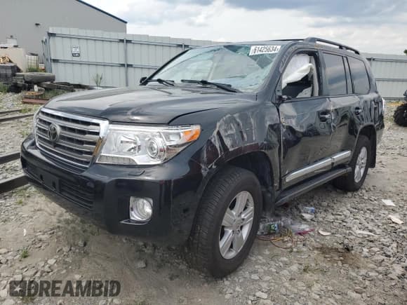 ✅ 2015 Toyota Land Cruiser • VIN: JTMHY7AJ0F4032010 • Lot: 61425634. Listed on Copart with Not provided. Free auction sales archive from the USA and detailed vehicle history report at DreamBid. Image 1.