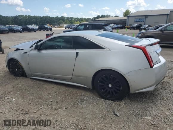 ✅ 2011 Cadillac CTS Performance • VIN: 1G6DJ1ED5B0167394 • Лот: 66617885. Опубликован ранее на Copart с пробегом 194 915 миль. Бесплатный доступ к архиву аукционных продаж из США и подробный отчёт об истории автомобиля на DreamBid. Изображение 2.