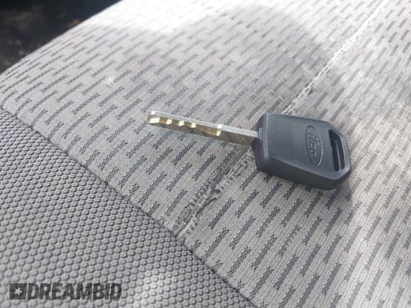 ✅ 2015 Ford F-150 XL • VIN: 1FTEX1CP8FFC46381 • Лот: 42339827. Опубликован ранее на IAAI с пробегом 278 277 миль. Бесплатный доступ к архиву аукционных продаж из США и подробный отчёт об истории автомобиля на DreamBid. Изображение 11.