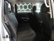 ✅ 2018 Nissan Titan Pro-4X • VIN: 1N6AA1E59JN542727 • Lot: 89550575. Wystawiony na Copart z przebiegiem 30 746 mil. Bezpłatny archiwum sprzedaży aukcyjnych z USA i szczegółowy raport historii pojazdu na DreamBid. Zdjęcie 6.