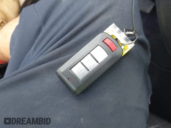 ✅ 2021 Mitsubishi Outlander SE • VIN: JA4APVAU8MU030791 • Lot: 42279562. Listed on IAAI with 43,728 mi. Free auction sales archive from the USA and detailed vehicle history report at DreamBid. Image 11.