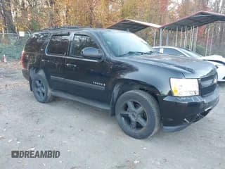✅ 2007 Chevrolet Tahoe LT • VIN: 1GNFK13077J146381 • Лот: 43693934. Опубликован ранее на IAAI с пробегом 260 932 миль. Бесплатный доступ к архиву аукционных продаж из США и подробный отчёт об истории автомобиля на DreamBid. Изображение 1.