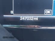 ✅ 2017 Lincoln MKZ Hybrid Reserve • VIN: 3LN6L5MU0HR602531 • Lot: 43642664. Wystawiony na IAAI z przebiegiem 247 032 mil. Bezpłatny archiwum sprzedaży aukcyjnych z USA i szczegółowy raport historii pojazdu na DreamBid. Zdjęcie 7.