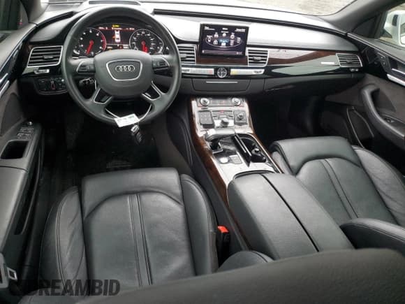 ✅ 2018 Audi A8 • VIN: WAU44AFD9JN000764 • Лот: 43721224. Опубликован ранее на Copart с пробегом 58 686 миль. Бесплатный доступ к архиву аукционных продаж из США и подробный отчёт об истории автомобиля на DreamBid. Изображение 8.