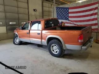 ✅ 2000 Dodge Dakota Sport • VIN: 1B7HG2AZ9YS641381 • Lot: 84811174. Wystawiony na Copart z przebiegiem 118 685 mil. Bezpłatny archiwum sprzedaży aukcyjnych z USA i szczegółowy raport historii pojazdu na DreamBid. Zdjęcie 2.