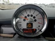 ✅ 2013 MINI Clubman • VIN: WMWZF3C58DT490882 • Lot: 92763165. Wystawiony na Copart z przebiegiem 21 582 mil. Bezpłatny archiwum sprzedaży aukcyjnych z USA i szczegółowy raport historii pojazdu na DreamBid. Zdjęcie 9.