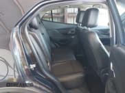 ✅ 2016 Buick Encore • VIN: KL4CJESB4GB709982 • Lot: 42547418. Wystawiony na IAAI z przebiegiem 66 369 mil. Bezpłatny archiwum sprzedaży aukcyjnych z USA i szczegółowy raport historii pojazdu na DreamBid. Zdjęcie 8.