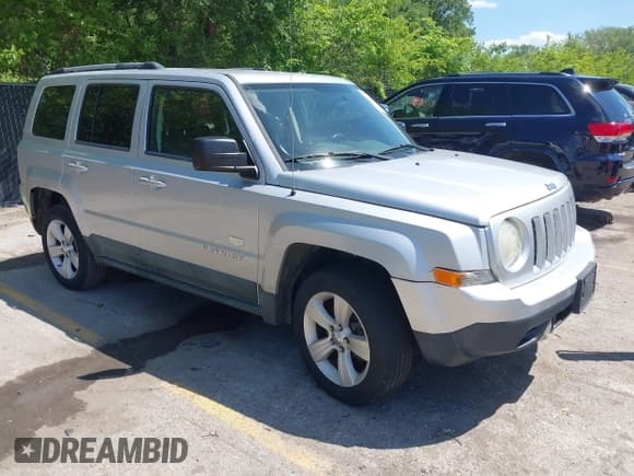 ✅ 2011 Jeep Patriot Latitude X • VIN: 1J4NF4GB3BD172354 • Lot: 42189978. Listed on IAAI with 147,266 mi. Free auction sales archive from the USA and detailed vehicle history report at DreamBid. Image 1.
