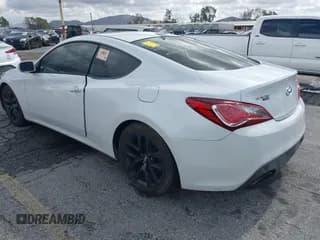 ✅ 2013 Hyundai Genesis Coupe R-Spec • VIN: KMHHT6KD6DU104354 • Lot: 41583865. Wystawiony na IAAI z przebiegiem 134 104 mil. Bezpłatny archiwum sprzedaży aukcyjnych z USA i szczegółowy raport historii pojazdu na DreamBid. Zdjęcie 3.