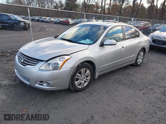 ✅ 2012 Nissan Altima S • VIN: 1N4AL2AP0CN507755 • Лот: 43695512. Опубликован ранее на IAAI с пробегом 105 941 миль. Бесплатный доступ к архиву аукционных продаж из США и подробный отчёт об истории автомобиля на DreamBid. Изображение 2.