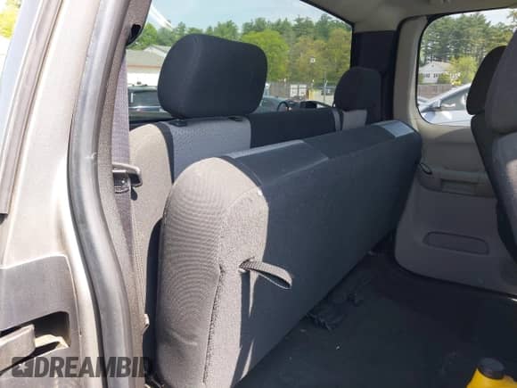 2008 Chevrolet Silverado 1500 Work Truck с VIN 1GCEC19X28Z322147, выставлен на аукционе IAAI как лот 42233304 с пробегом 132 411 миль миль и . История ставок и продаж доступна на DreamBid. Изображение 8.