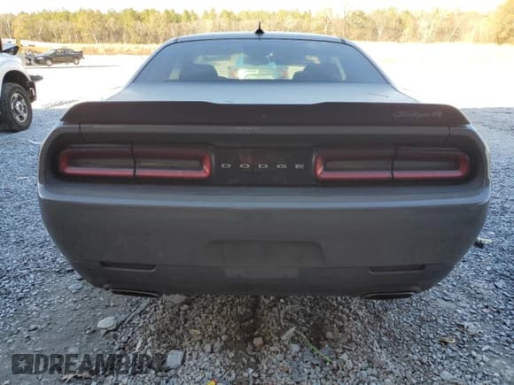 ✅ 2017 Dodge Challenger R/T • VIN: 2C3CDZBTXHH651435 • Lot: 76591023. Wystawiony na Copart z przebiegiem 60 002 mil. Bezpłatny archiwum sprzedaży aukcyjnych z USA i szczegółowy raport historii pojazdu na DreamBid. Zdjęcie 6.