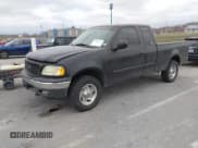 ✅ 2001 Ford F-150 XL • VIN: 2FTRX18L31CB05231 • Lot: 43905525. Wystawiony na IAAI z przebiegiem 137 559 mil. Bezpłatny archiwum sprzedaży aukcyjnych z USA i szczegółowy raport historii pojazdu na DreamBid. Zdjęcie 2.