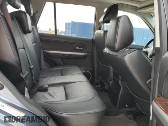 ✅ 2006 Suzuki Grand Vitara Luxury • VIN: JS3TE947X64103407 • Лот: 84637044. Опубликован ранее на Copart с пробегом 112 520 миль. Бесплатный доступ к архиву аукционных продаж из США и подробный отчёт об истории автомобиля на DreamBid. Изображение 11.