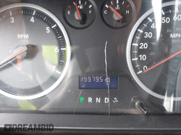 ✅ 2010 Dodge 1500 SLT • VIN: 1D7RV1GP5AS262769 • Lot: 42116015. Wystawiony na IAAI z przebiegiem 199 795 mil. Bezpłatny archiwum sprzedaży aukcyjnych z USA i szczegółowy raport historii pojazdu na DreamBid. Zdjęcie 15.