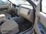 ✅ 2010 Mercury Mariner Premier • VIN: 4M2CN8HG8AKJ10048 • Lot: 41197649. Listed on IAAI with 176,248 mi. Free auction sales archive from the USA and detailed vehicle history report at DreamBid. Image 5.