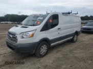 ✅ 2017 Ford Transit • VIN: 1FTYR1YM0HKA87159 • Lot: 60666785. Wystawiony na Copart z przebiegiem 226 284 mil. Bezpłatny archiwum sprzedaży aukcyjnych z USA i szczegółowy raport historii pojazdu na DreamBid. Zdjęcie 1.