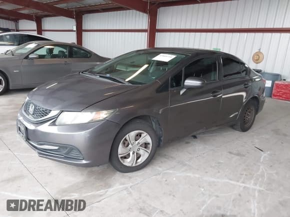 ✅ 2014 Honda Civic LX • VIN: 19XFB2F56EE256788 • Лот: 43809734. Опубликован ранее на IAAI с пробегом 181 743 миль. Бесплатный доступ к архиву аукционных продаж из США и подробный отчёт об истории автомобиля на DreamBid. Изображение 17.