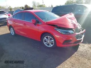 ✅ 2018 Chevrolet Cruze LT • VIN: 1G1BE5SM5J7167334 • Lot: 43395666. Wystawiony na IAAI z przebiegiem 102 192 mil. Bezpłatny archiwum sprzedaży aukcyjnych z USA i szczegółowy raport historii pojazdu na DreamBid. Zdjęcie 1.