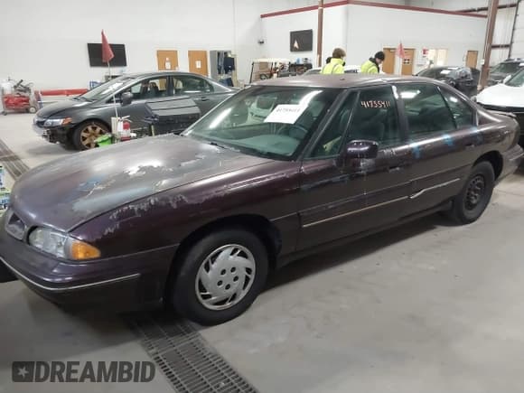 ✅ 1999 Pontiac Bonneville SE • VIN: 1G2HX52K2XH219410 • Лот: 41755411. Опубликован ранее на IAAI с пробегом 187 752 миль. Бесплатный доступ к архиву аукционных продаж из США и подробный отчёт об истории автомобиля на DreamBid. Изображение 2.