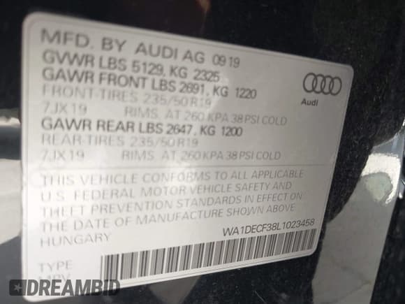 ✅ 2020 Audi Q3 S line Premium • VIN: WA1DECF38L1023458 • Lot: 40841994. Wystawiony na IAAI z przebiegiem 21 710 mil. Bezpłatny archiwum sprzedaży aukcyjnych z USA i szczegółowy raport historii pojazdu na DreamBid. Zdjęcie 9.