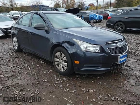 ✅ 2014 Chevrolet Cruze LS • VIN: 1G1PA5SGXE7365036 • Лот: 90724755. Опубликован ранее на Copart с пробегом 144 326 миль. Бесплатный доступ к архиву аукционных продаж из США и подробный отчёт об истории автомобиля на DreamBid. Изображение 13.