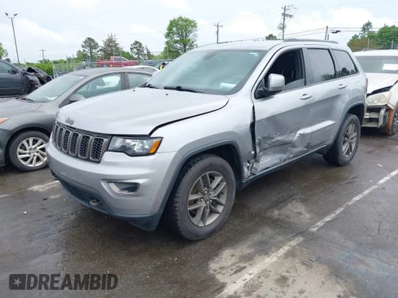 ✅ 2016 Jeep Grand Cherokee Laredo • VIN: 1C4RJEAG3GC346064 • Лот: 41979172. Опубликован ранее на IAAI с пробегом 121 063 миль. Бесплатный доступ к архиву аукционных продаж из США и подробный отчёт об истории автомобиля на DreamBid. Изображение 2.