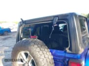 ✅ 2020 Jeep Wrangler Unlimited Sahara • VIN: 1C4HJXEN6LW272423 • Lot: 42331939. Wystawiony na IAAI z przebiegiem 94 141 mil. Bezpłatny archiwum sprzedaży aukcyjnych z USA i szczegółowy raport historii pojazdu na DreamBid. Zdjęcie 6.