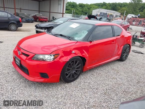 ✅ 2013 Scion tC • VIN: JTKJF5C72D3049576 • Lot: 42872127. Wystawiony na IAAI z przebiegiem 123 631 mil. Bezpłatny archiwum sprzedaży aukcyjnych z USA i szczegółowy raport historii pojazdu na DreamBid. Zdjęcie 2.
