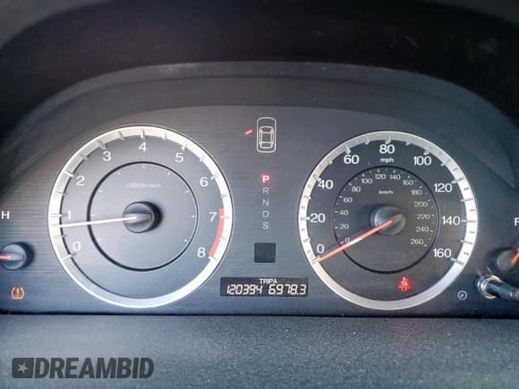 ✅ 2011 Honda Accord EX-L • VIN: 1HGCS2B86BA005191 • Lot: 92972515. Wystawiony na Copart z przebiegiem 120 394 mil. Bezpłatny archiwum sprzedaży aukcyjnych z USA i szczegółowy raport historii pojazdu na DreamBid. Zdjęcie 9.