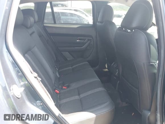 ✅ 2024 Mazda CX-50 S Preferred • VIN: 7MMVABBM4RN205478 • Lot: 42554276. Wystawiony na IAAI z przebiegiem 15 123 mil. Bezpłatny archiwum sprzedaży aukcyjnych z USA i szczegółowy raport historii pojazdu na DreamBid. Zdjęcie 8.