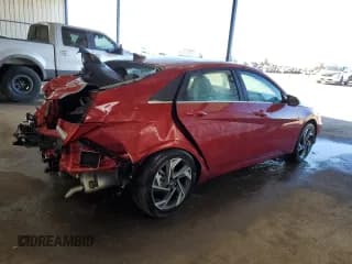 ✅ 2025 Hyundai Elantra Limited • VIN: KMHLP4DG3SU057498 • Лот: 87461785. Опубликован ранее на Copart с пробегом 11 009 миль. Бесплатный доступ к архиву аукционных продаж из США и подробный отчёт об истории автомобиля на DreamBid. Изображение 3.