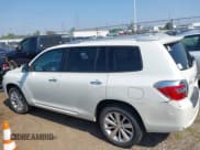 ✅ 2008 Toyota Highlander • VIN: JTEEW41A282021138 • Lot: 42872988. Listed on IAAI with 249,677 mi. Free auction sales archive from the USA and detailed vehicle history report at DreamBid. Image 14.