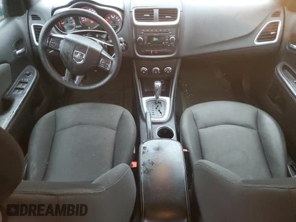 ✅ 2014 Dodge Avenger SE • VIN: 1C3CDZAB8EN173625 • Лот: 81458374. Опубликован ранее на Copart с пробегом 180 007 миль. Бесплатный доступ к архиву аукционных продаж из США и подробный отчёт об истории автомобиля на DreamBid. Изображение 8.