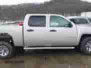 2009 Chevrolet Silverado 1500 LS z VIN 3GCEK13C69G223860, wystawiony jako IAAI lot #41467550 z przebiegiem Nie podano mil oraz . Historia ofert i sprzedaży dostępna na DreamBid. Obrazek 13.
