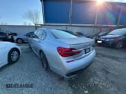✅ 2019 BMW 7 Series 740e xDrive • VIN: WBA7J2C54KB246438 • Lot: 41126974. Wystawiony na Copart z przebiegiem 32 986 mil. Bezpłatny archiwum sprzedaży aukcyjnych z USA i szczegółowy raport historii pojazdu na DreamBid. Zdjęcie 3.